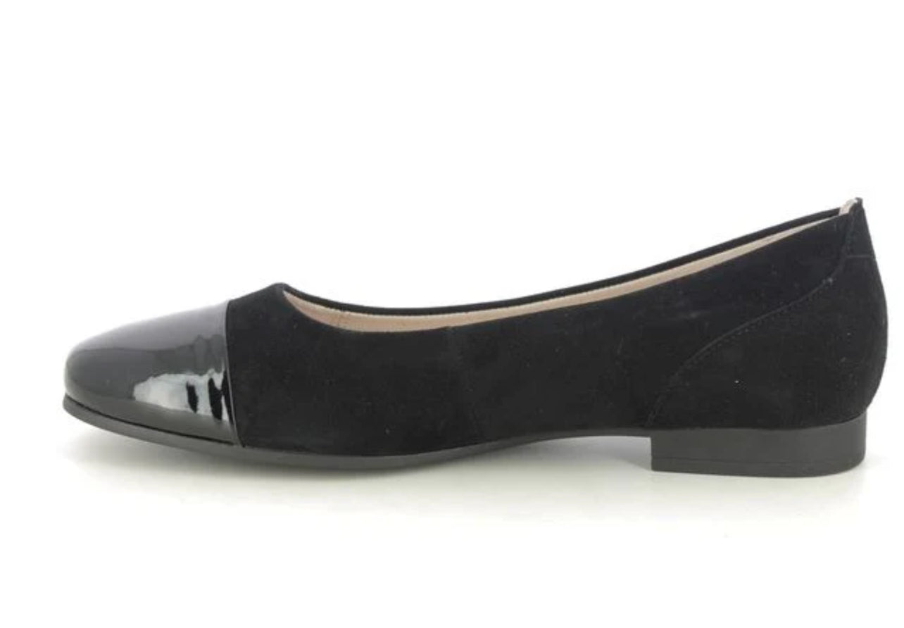 Suede and Patent Black Slip On/Ballet Flat 51.351.17