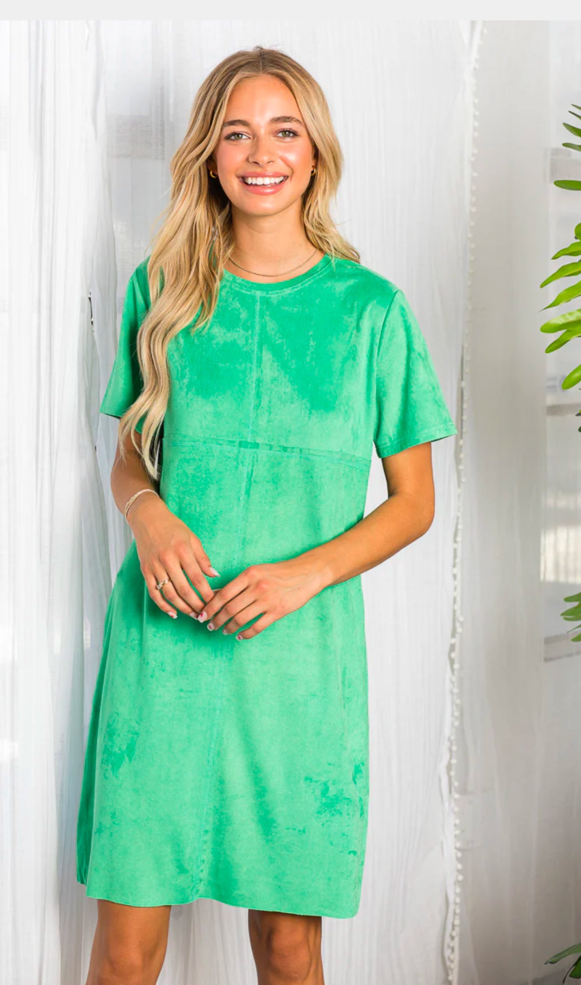 Audrey Round Neck Sueded Dress-Green