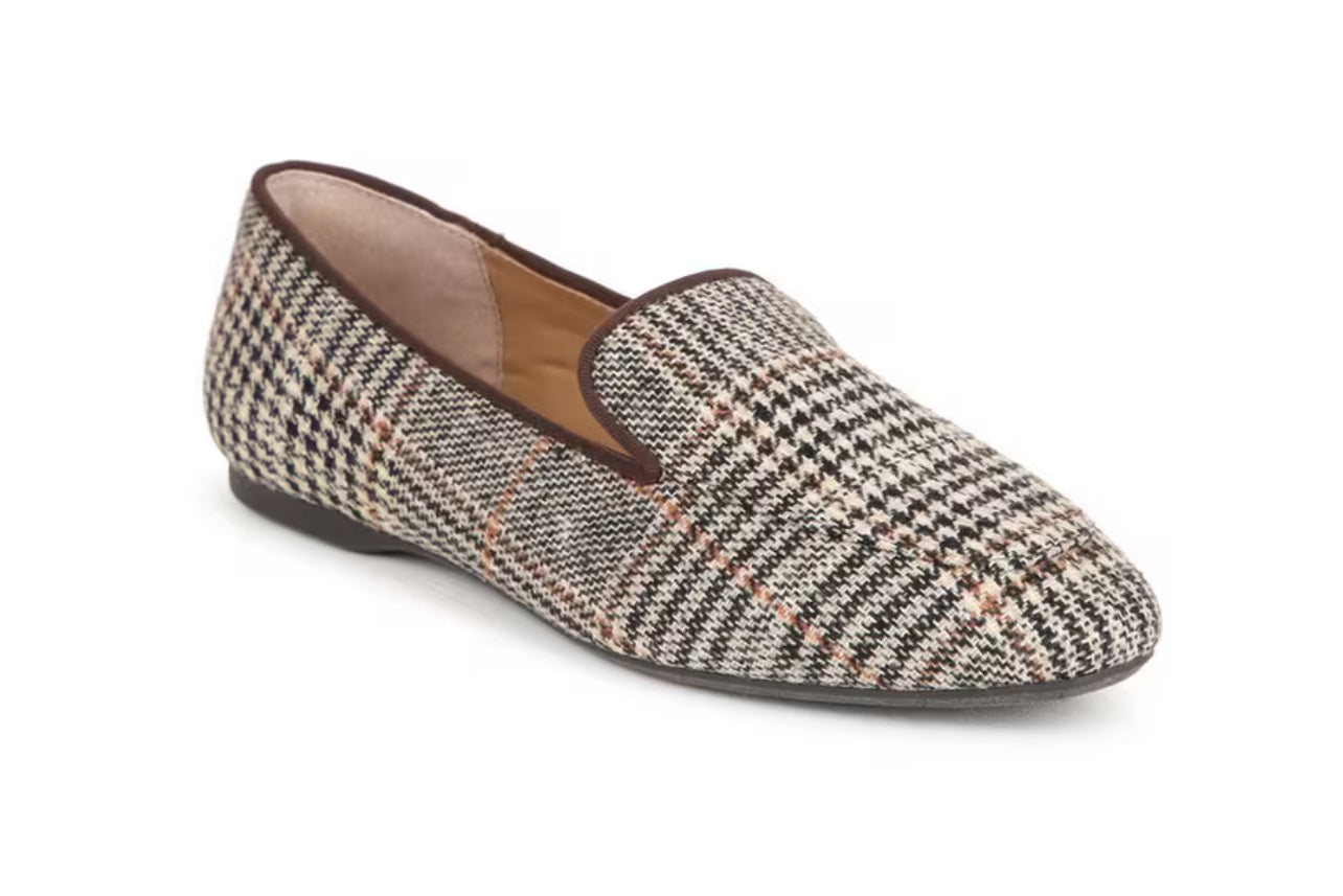 Promise 12 Loafer-Black/Brown Plaid